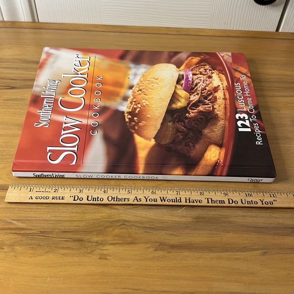 Southern Living Slow Cooker Cookbook Hardcover - Picture 5 of 7